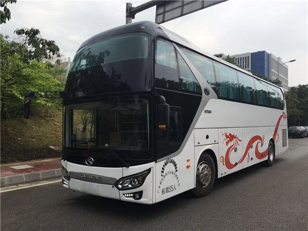 某團隊旅游租車